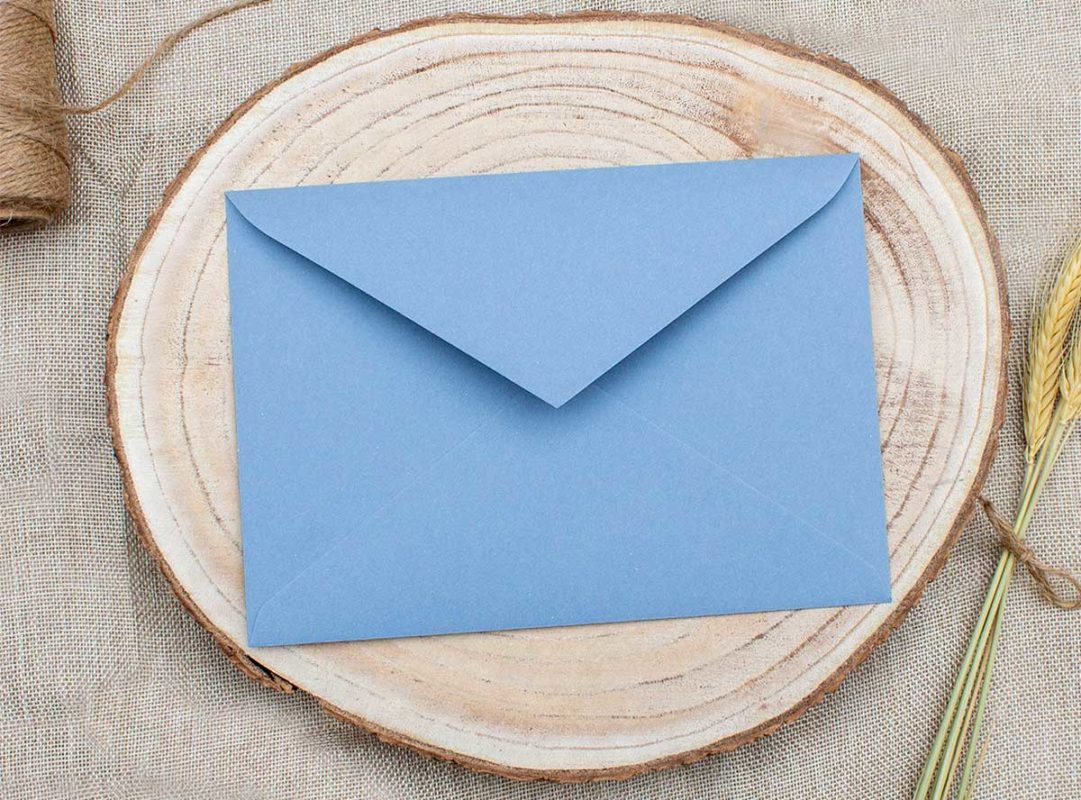 Sobre Azul acero para invitaciones de boda The Sweet Dates Zaragoza